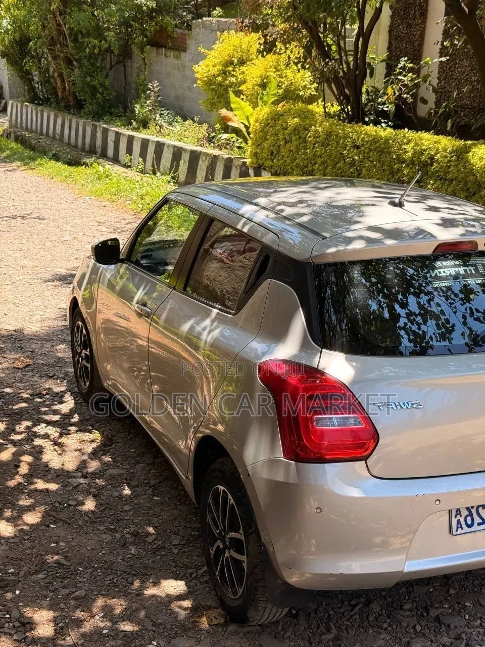 Suzuki Swift 2022 Silver