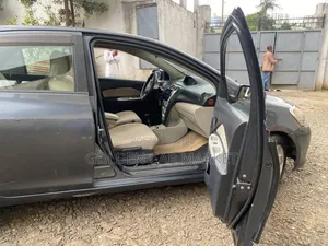 Toyota Yaris 2007 Black