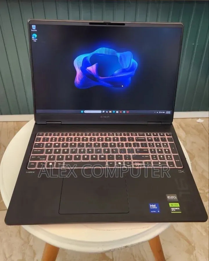 New Laptop HP Omen Max 16 32GB Intel Core Ultra 9 SSD 1T