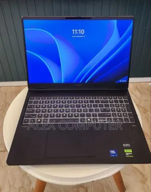 New Laptop HP Omen Max 16 32GB Intel Core Ultra 9 SSD 1T