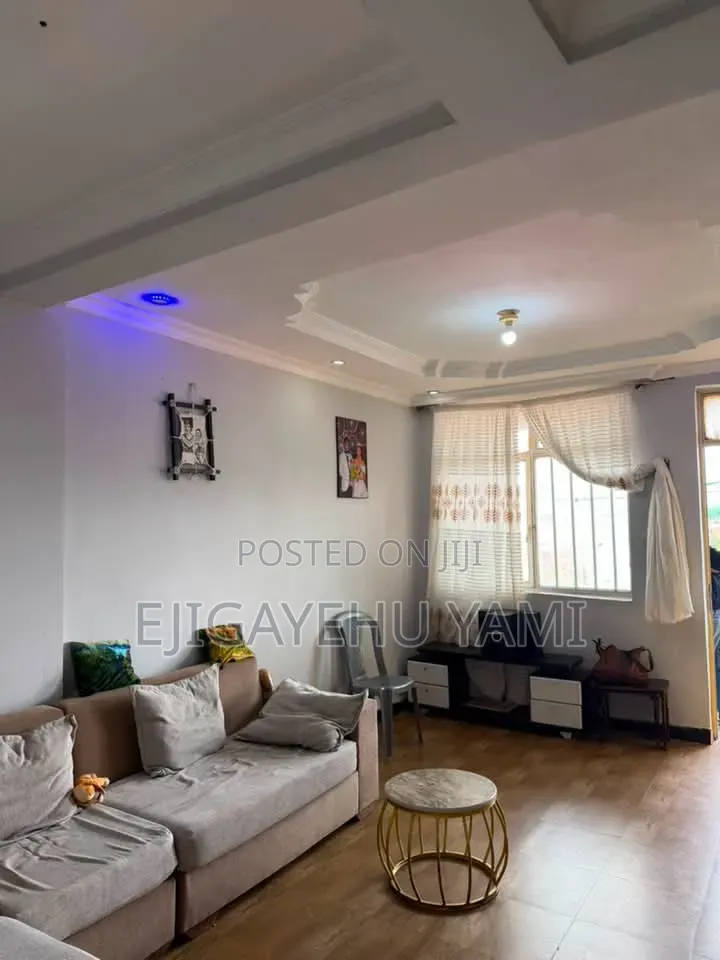 Furnished 3bdrm Condo in Condominium, Bole for sale
