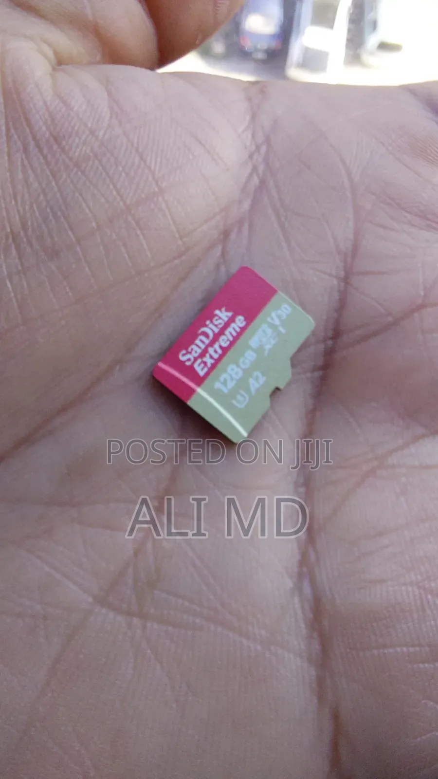 SanDisk Extreme 128GB microSD