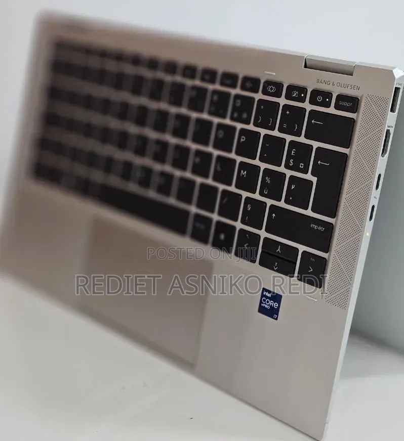 New Laptop HP EliteBook x360 1030 G8 16GB Intel Core i7 SSD 512GB