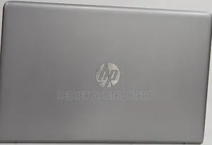 Laptop HP Pavilion 15 8GB Intel Core i5 HDD 1T