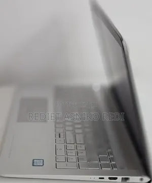 Laptop HP Pavilion 15 8GB Intel Core i5 HDD 1T