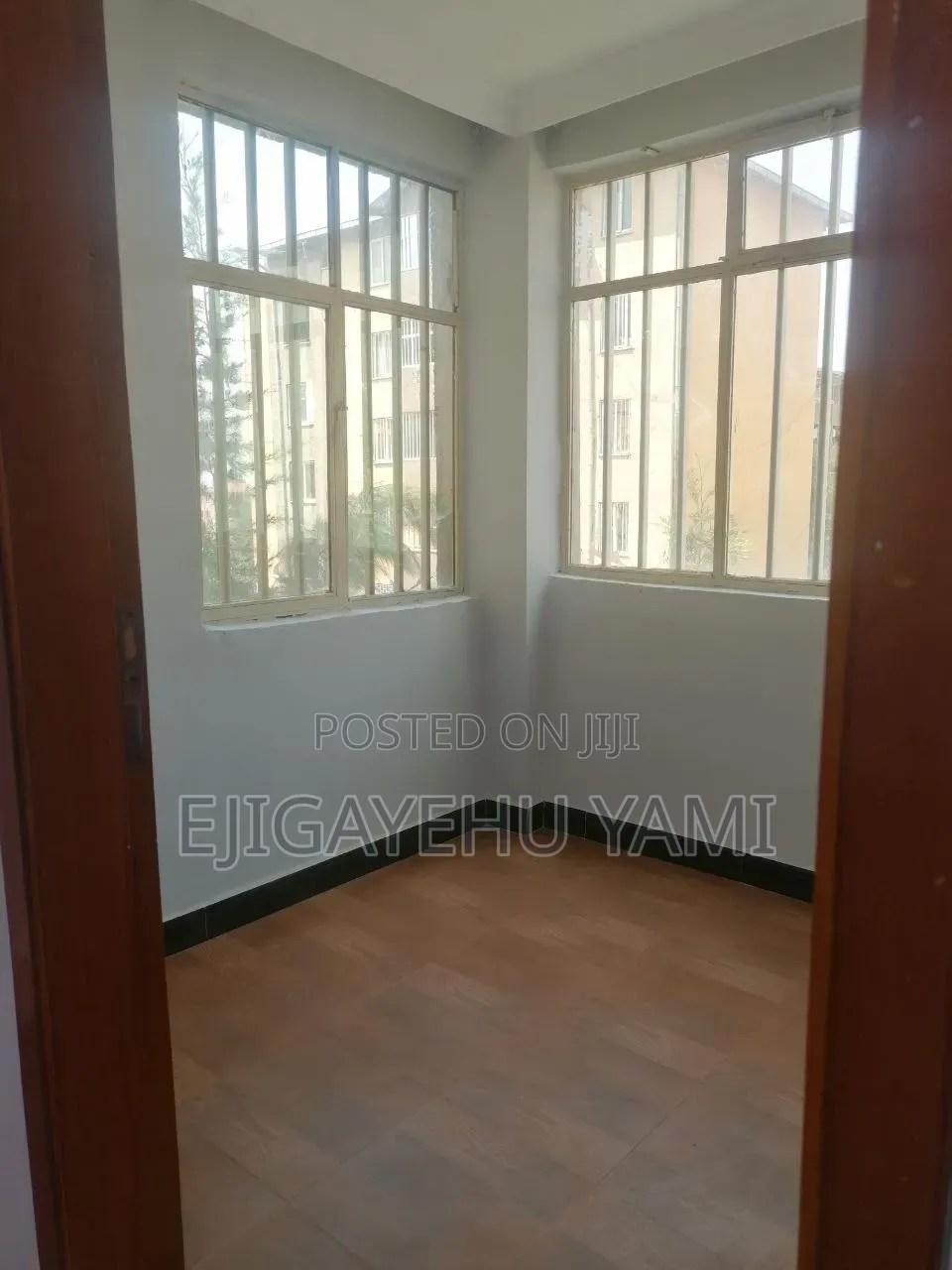 Furnished 1bdrm Condo in ኮንዶሚንየም, Bole for sale