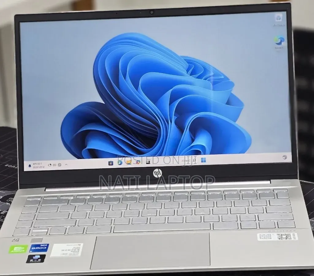 New Laptop HP Pavilion 14 16GB Intel Core i5 SSD 512GB