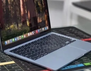 New Laptop Apple MacBook Air 2025 M4 16GB Apple M4 SSD 512GB
