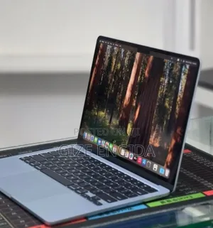 New Laptop Apple MacBook Air 2025 M4 16GB Apple M4 SSD 512GB