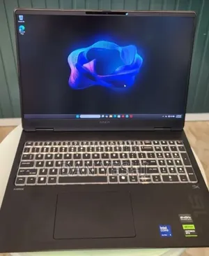 New Laptop HP Omen Max 16 32GB Intel Core Ultra 9 SSD 1T