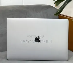 New Laptop Apple MacBook Pro 2019 16GB Intel Core i7 SSD 512GB