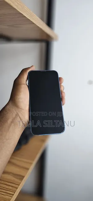 New Apple iPhone 13 128 GB Blue