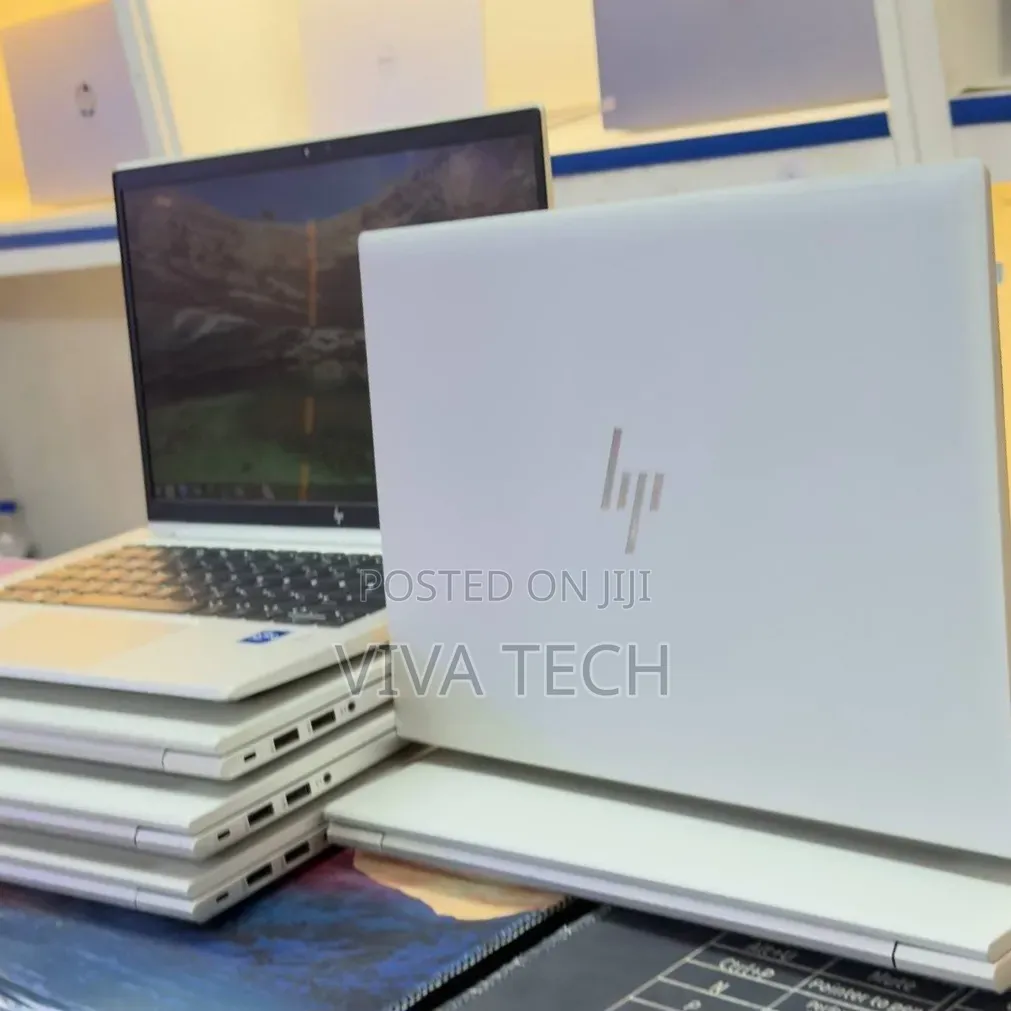 New Laptop HP EliteBook 830 G8 16GB Intel Core i5 SSD 512GB