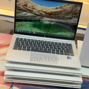 New Laptop HP EliteBook 830 G8 16GB Intel Core i5 SSD 512GB