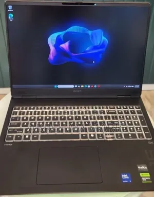 New Laptop HP Omen Max 16 32GB Intel Core Ultra 9 SSD 1T