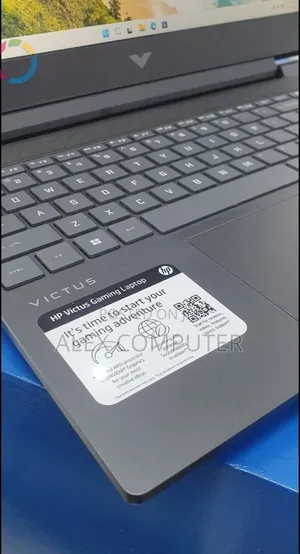New Laptop HP Victus 15 16GB AMD Ryzen 7 SSD 512GB