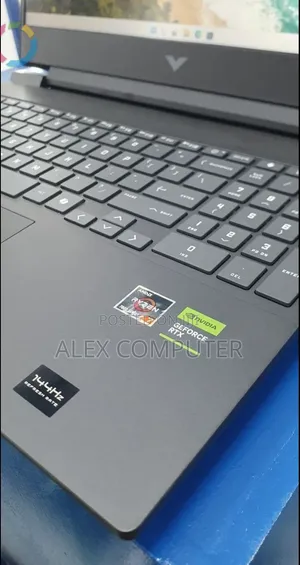 New Laptop HP Victus 15 16GB AMD Ryzen 7 SSD 512GB