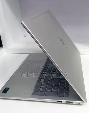 New Laptop HP EliteBook 660 G11 16GB Intel Core Ultra 7 SSD 512GB
