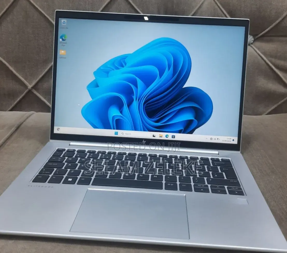 New Laptop HP EliteBook 840 G10 16GB Intel Core i7 SSD 512GB