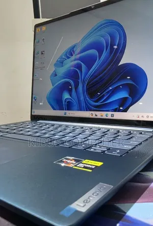 New Laptop Lenovo Yoga C930 16GB AMD Ryzen 7 SSD 512GB
