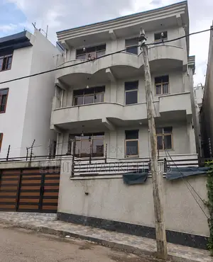 Furnished 7bdrm House in Bole for sale