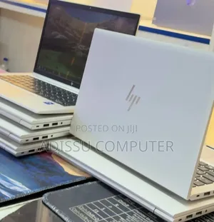 New Laptop HP EliteBook 830 G8 8GB Intel Core i7 SSD 512GB