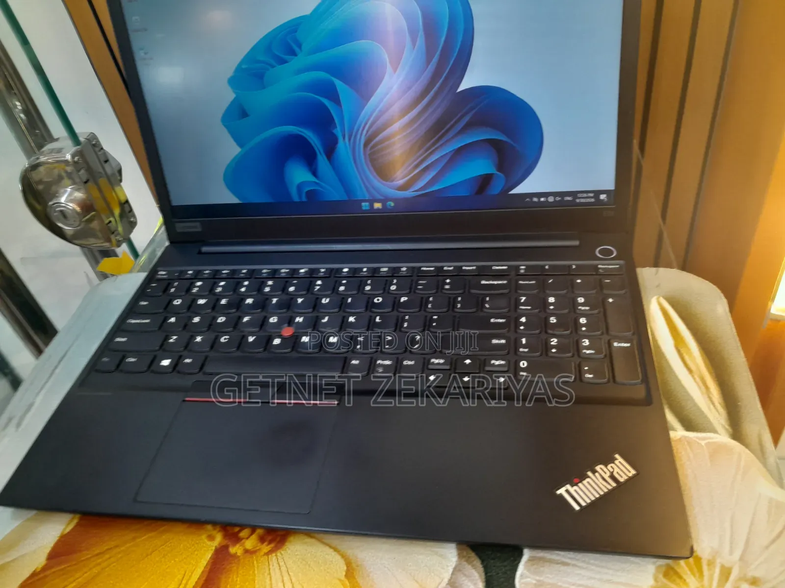 New Laptop Lenovo ThinkPad E15 16GB Intel Core i7 SSD 512GB