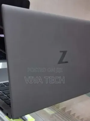 New Laptop HP ZBook Firefly G8 16GB Intel Core i7 SSD 512GB