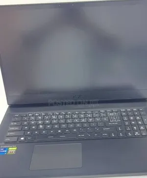 New Laptop MSI GP75 Leopard 16GB Intel Core i7 SSD 512GB