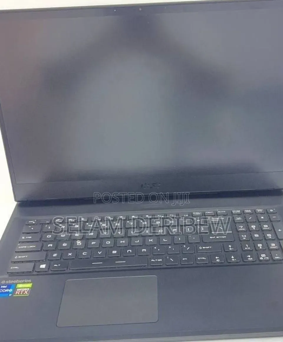 New Laptop MSI GP75 Leopard 16GB Intel Core i7 SSD 512GB