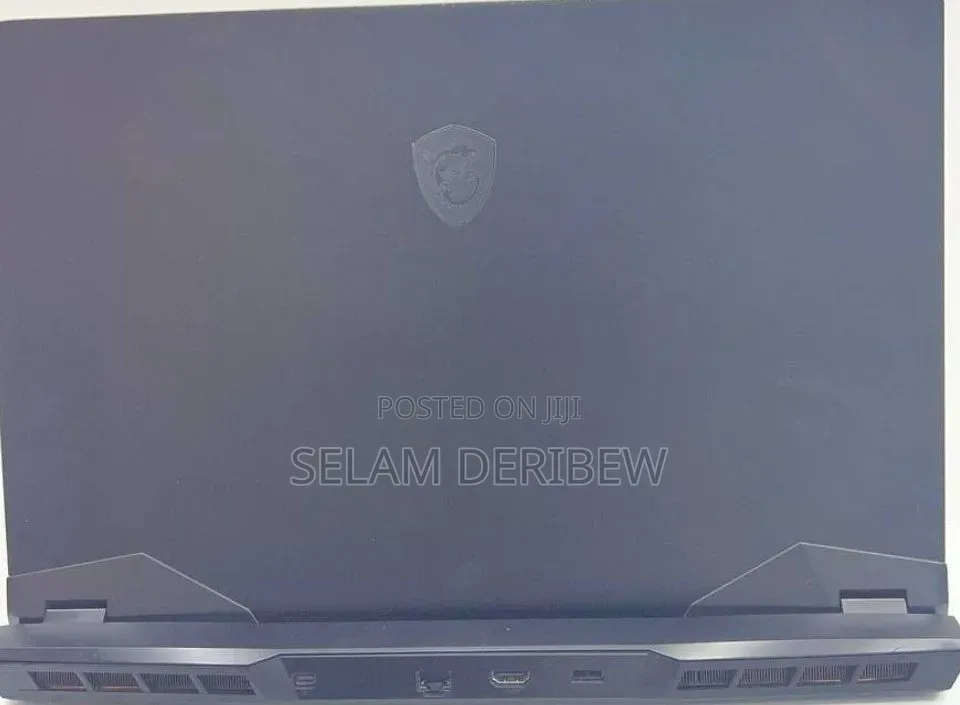 New Laptop MSI GP75 Leopard 16GB Intel Core i7 SSD 512GB