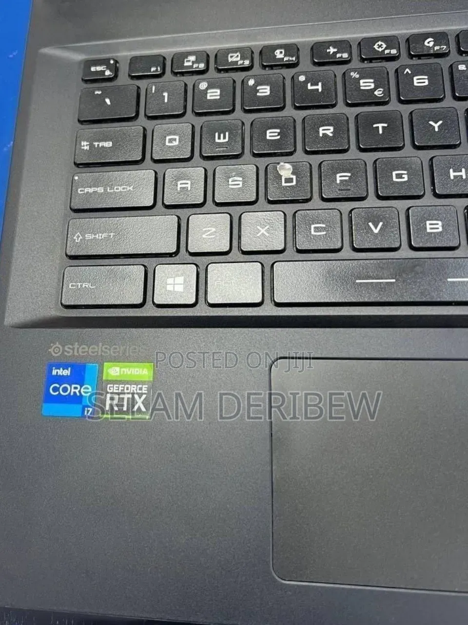 New Laptop MSI GP75 Leopard 16GB Intel Core i7 SSD 512GB