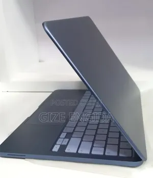 New Laptop Apple MacBook Neo 2026 8GB Apple M1 SSD 256GB