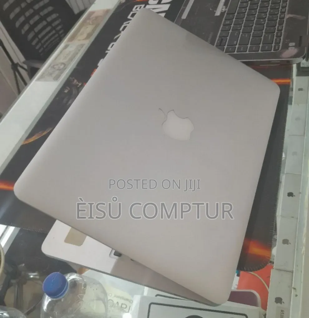 New Laptop Apple MacBook Air 2015 16GB Intel Xeon SSD 256GB