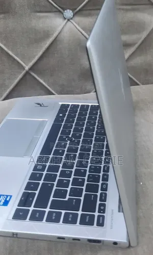 New Laptop HP 16GB Intel Core i5 SSD 512GB