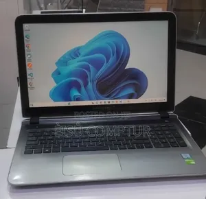 New Laptop HP Pavilion 14 8GB Intel Core i5 SSD 1T