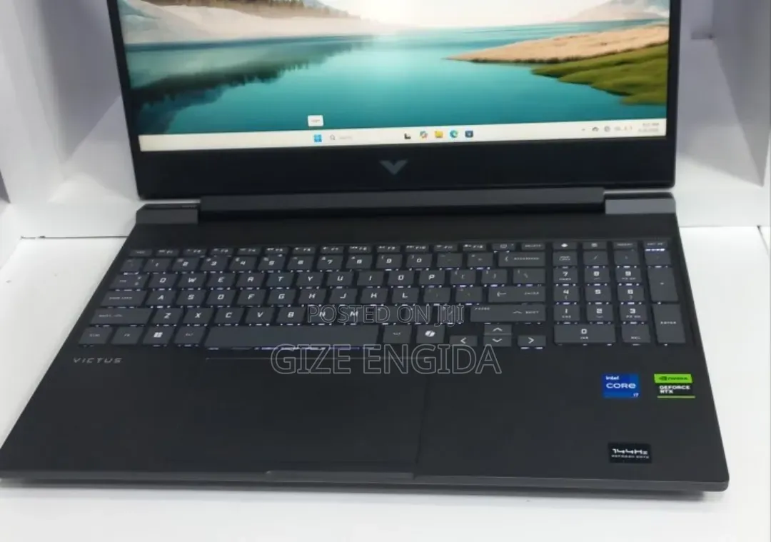 New Laptop HP Victus 16 16GB Intel Core i7 SSD 512GB