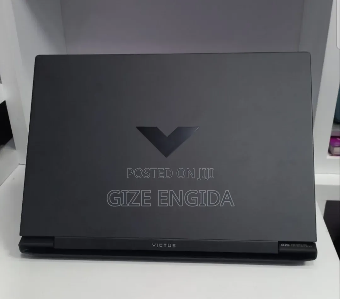 New Laptop HP Victus 16 16GB Intel Core i7 SSD 512GB