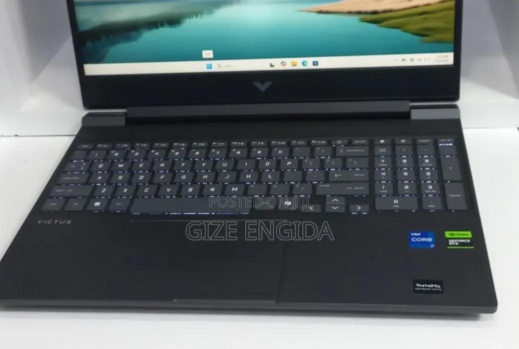 New Laptop HP Victus 16 16GB Intel Core i7 SSD 512GB