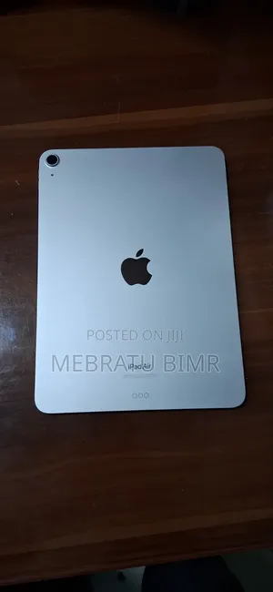 New Apple iPad Air (2022) 64 GB Pink
