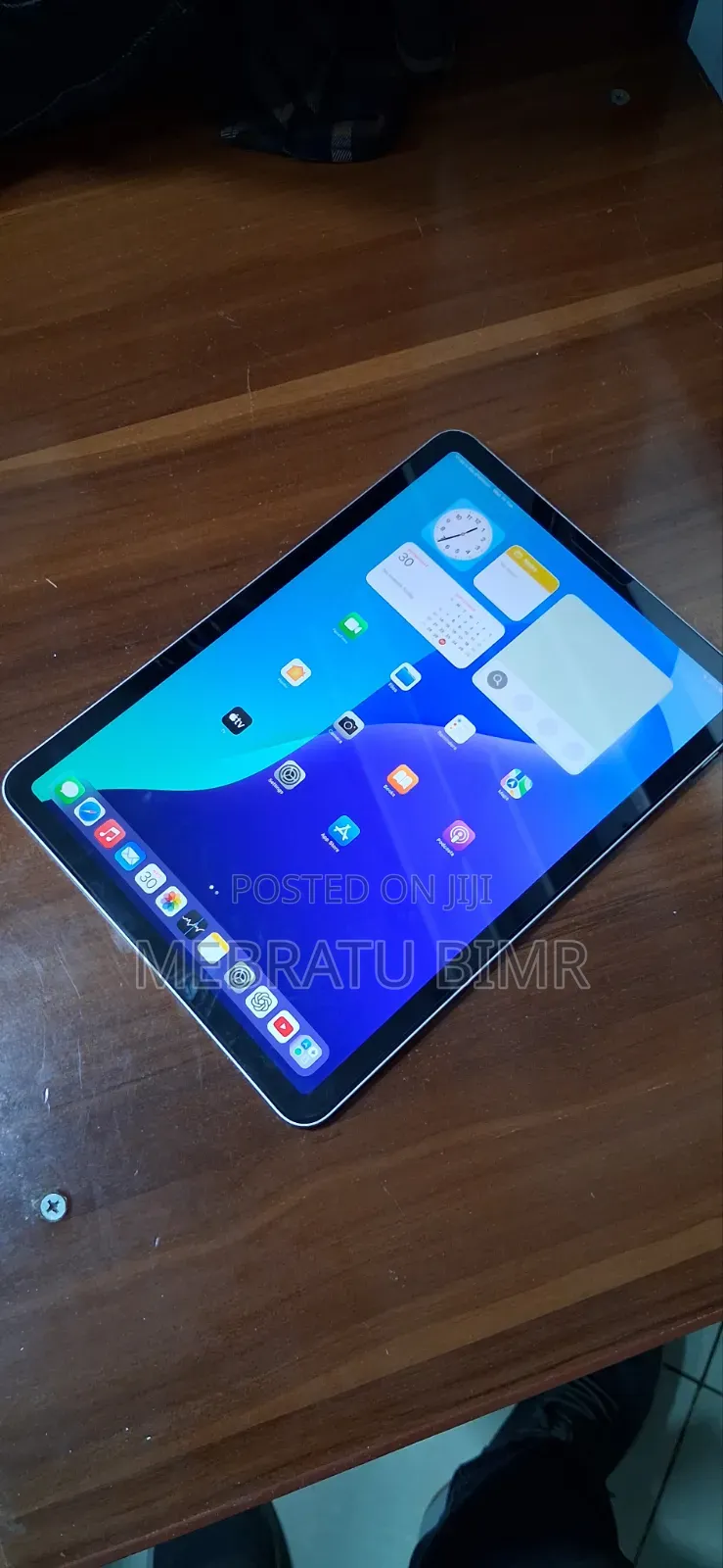 New Apple iPad Air (2022) 64 GB Pink