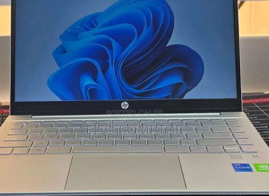 New Laptop HP Pavilion 15 16GB Intel Core i7 SSD 512GB