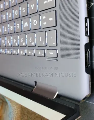 New Laptop HP Spectre X360 16GB Intel Core i7 SSD 512GB