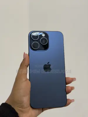 Apple iPhone 15 Pro 256 GB Blue