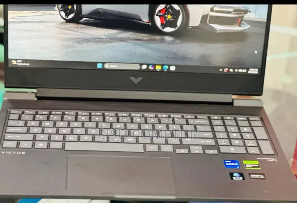 New Laptop HP Victus 16 16GB Intel Core i7 SSD 512GB