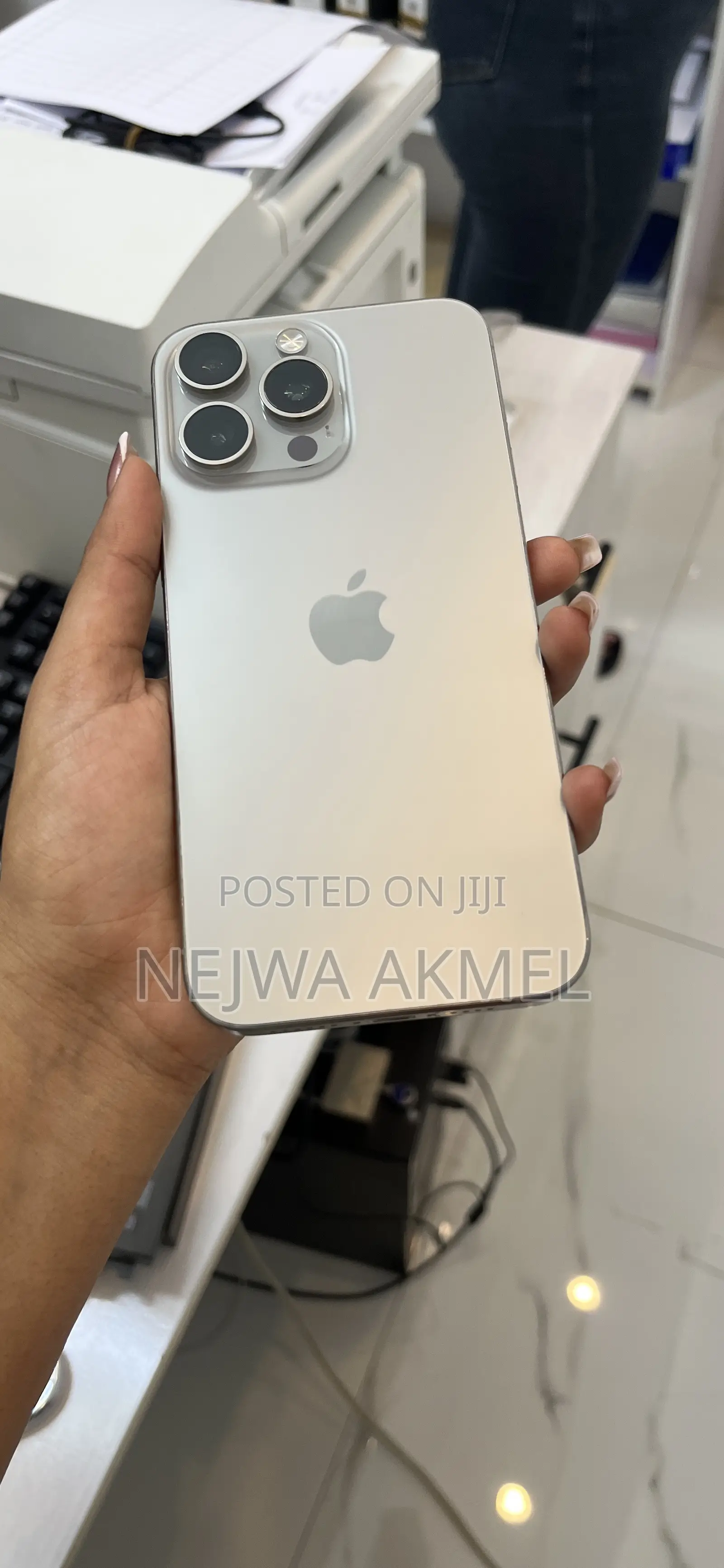 Apple iPhone 15 Pro Max 512 GB Silver