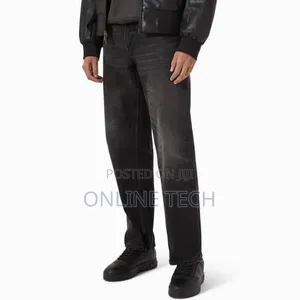 Tommy Jeans
Otis Regular Straight-Leg Jeans in Denim