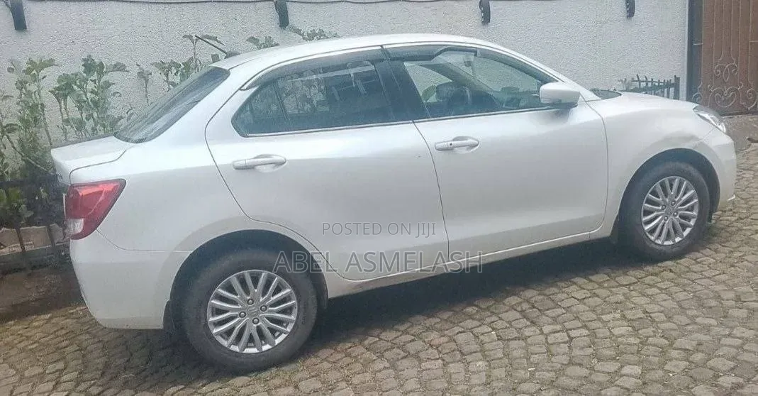 Suzuki Dzire 2021 White