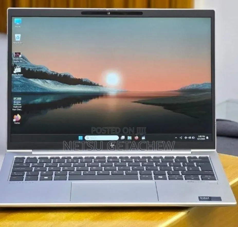 New Laptop HP Elitebook 830 G11 16GB Intel Core i7 SSD 512GB