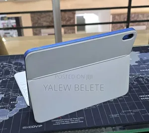New Apple iPad (2025) 64 GB